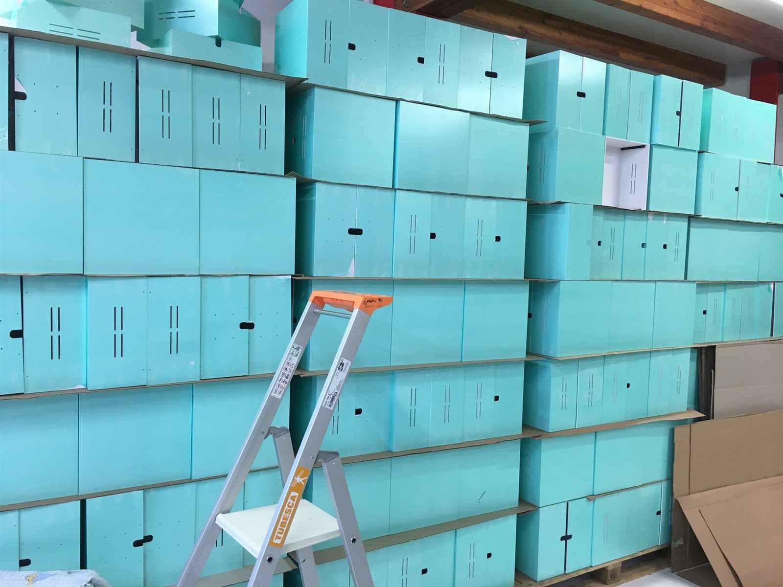 Boîtiers et capots de protection en plastique sur mesure