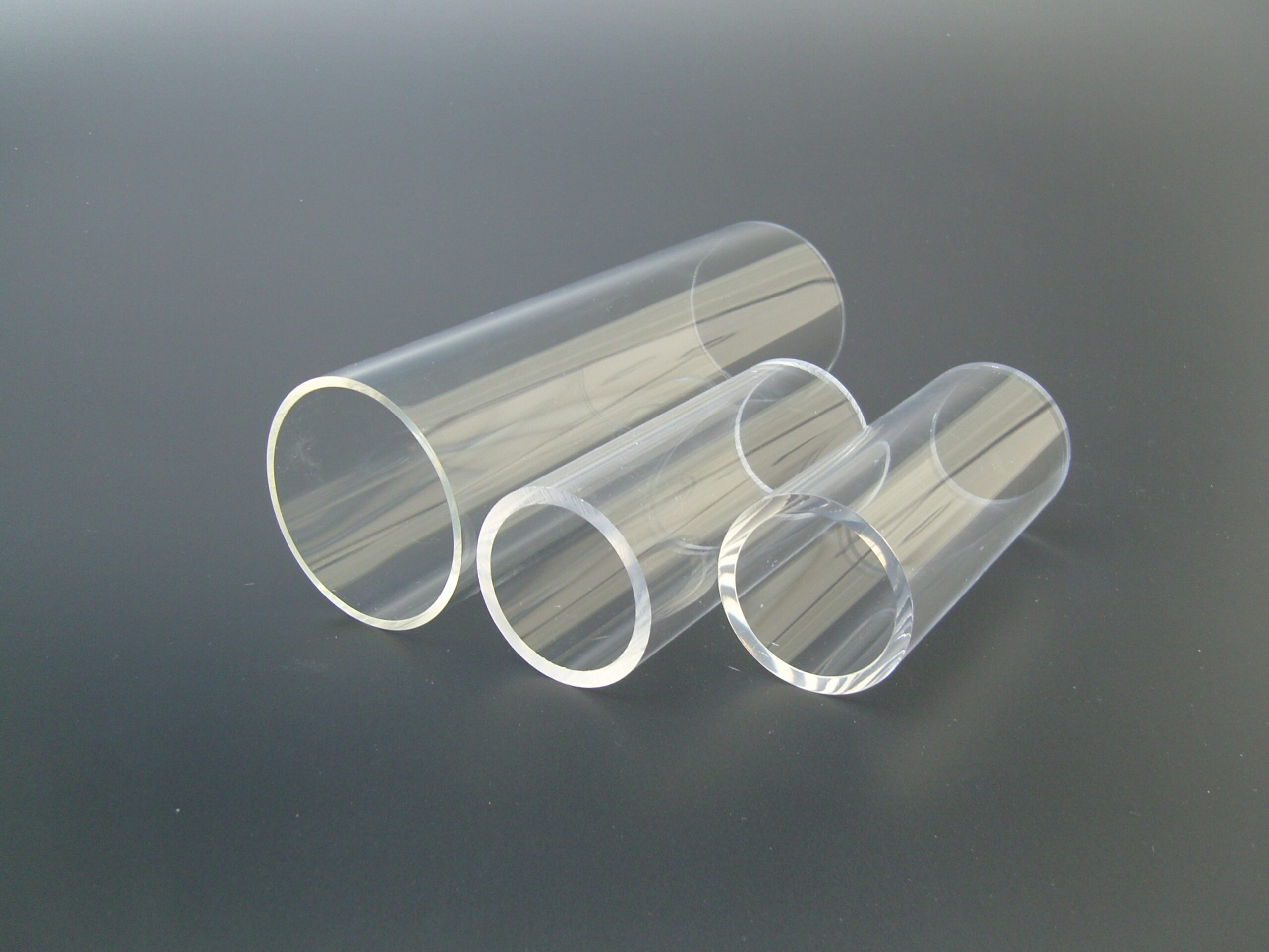 Tube en PMMA coulé incolore poli Ø 90/84 mm